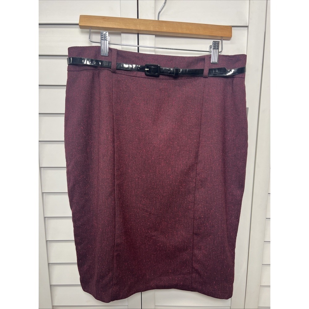 Mossimo Textured Belted Lined Pencil Skirt Women's Size 14 Cranberry NWT